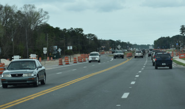 Traffic is shifted to the west side of US 19 near the south end of the project (2/19/20 photo)