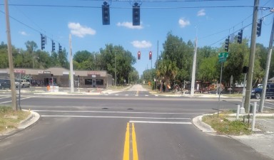 New traffic signal at 5th Street and SR 44 (4-20-2023 photo)