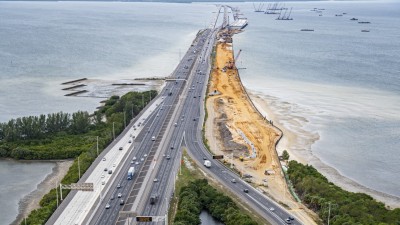 I-275 Causeway Seawall and Trail from Reo St to Howard Frankland Bridge (December 2023)