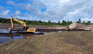 Excavating a storm water pond for roadway drainage (9/13/2022 photo)
