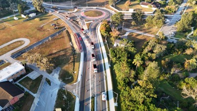 Looking west over the US 98 Bypass at the partially opened roundabout at  7th Street / US 98 / US 301 (11-19-2025 photo)