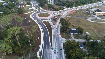 Looking northeast to the roundabout at US 98 / US 301 and 7th Street where all movements are open through the roundabout (12-11-2025 photo)