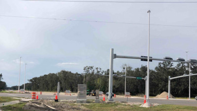 Mast arms, traffic signals, and lighting installed at the US 41 and Ayers Road intersection (December 3, 2020 photo)