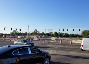 County Line Road and Mariner Blvd and Shady HIlls Rd Intersection May 2018