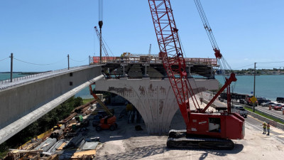 Pinellas Bayway Bridge Replacement Project - Delivery & Installation of Bridge Beams April 2020