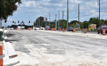 Looking southeast at new westbound SR 54 construction west of Morris Bridge Rd. / Eiland Blvd. (6/10/2021 photo)