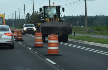Final paving and cleanup work is taking place along eastbound SR 54 near Meadow Pointe Blvd (8/24/2023 photo)