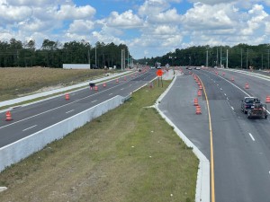 Looking west on SR 50 from the Withlacoochee State Trail overpass bridge (5/13/2022 photo)