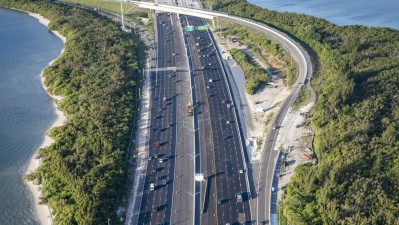 Image of Howard Frankland Bridge showing 4th Street entrance ramp from southbound I-275 in Pinellas County (Photo March 2026)