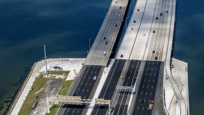 Image of Howard Frankland Bridge showing new express lanes and shared use path on Tampa side of bridge (Photo July 2026)