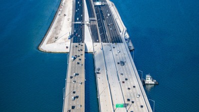 Image of Howard Frankland Bridge looking southbound towards St. Petersburg prior to opening of new express lanes (Photo May 2026)
