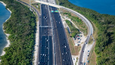 Image of I-275 travel lanes and ramp to 4th Street North prior to opening of new express lanes (Photo May 2026)