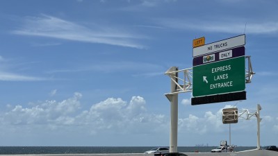 Image of Howard Frankland Bridge looking southbound on the Tampa side (Photo May 2026)