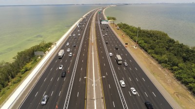 Image of Howard Frankland Bridge express lanes soon to open (Photo May 2026)