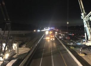 Bridge work from the interstate lanes while traffic is directed to the exit ramp and then back on using the entrance ramp (1/21/2022 photo)