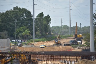 Rebuilding Overpass Road between I-75 and Old Pasco Road (9/8/2021 photo)