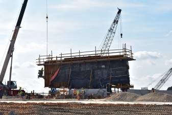 Constructing a support structure for the flyover bridge and ramp onto southbound I-75 (12/9/2021 photo)