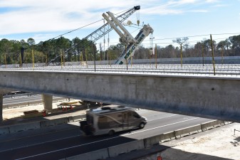 Concrete beams installed for the eastbound Overpass Road bridge over southbound I-75 (1/24/2022 photo)