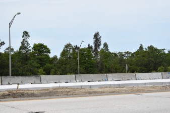 New concrete roadway in the median of I-275 for a future express lane (5-9-2023 photo)