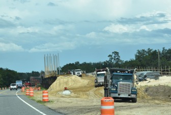 Constructing the new eastbound SR 50 approach and bridge over the railroad tracks (6-1-2023 photo)