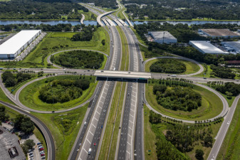 Looking east at the US 301 interchange, the I-4 repaving is almost complete as shown by the dark pavement (August 10, 2020 photo)