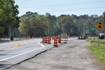 Traffic has been shifted on SR 471 approaching US 98 (3-14-2025 photo)
