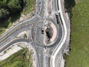 Looking down over US 98 at the new roundabout at SR 471 (10-28-2026 photo)