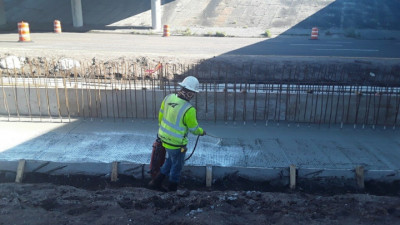 Installation of pier protection wall under I-75 at SR 674 - May 2020