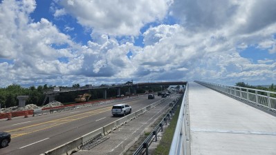 Looking east at new raised trail on the southside of SR 60 now open to pedestrians (May 2026 photo)