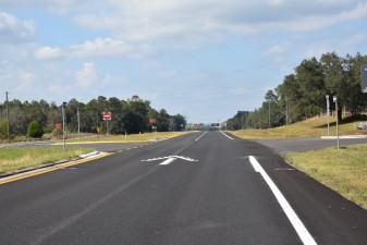 Looking northwest on US 98 at new pavement at the entrance to World Woods Golf Club (11/3/2022 photo)