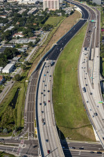 Looking west at I-275  between Lois Avenue (bottom) and West Shore Boulevard (top). Northbound I-275 is on the left. (October 15, 2020 photo)