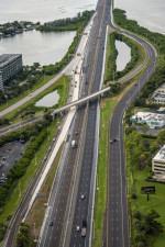 Looking west over I-275 at the Kennedy Boulevard /SR 60 entrance ramps onto southbound I-275. An additional lane was added in each direction to eliminate the merges in this area. (August 17, 2020 photo)