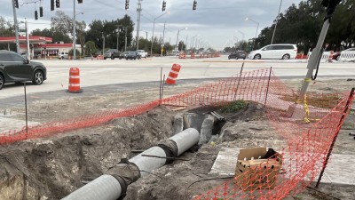 Crews performing drainage installation work at the intersection of SR 60 and SR 39 in Plant City (January 2026 photo)