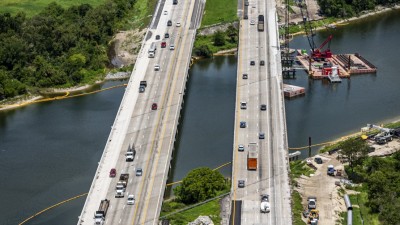 Image of I-75 travel lanes showing widening over the Tampa Bypass Canal (Photo July 2026)