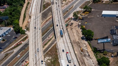 Image of southbound and northbound I-75 showing widening of bridge over US 301 (Photo May 2026)