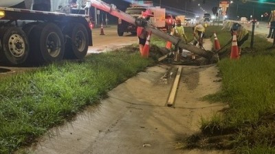 SR 39 at Trapnell Road performing drainage work (Photo July 2026)