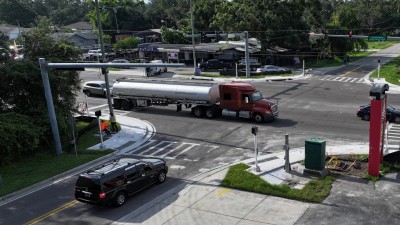 SR 676 (Causeway Boulevard) Repaving from US 301 to US 41 (50th Street) December 2025