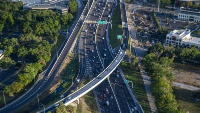 Image of eastbound and westbound SR 60 (Memorial Highway) and travel lanes to Tampa's Airport (Photo April 2026)