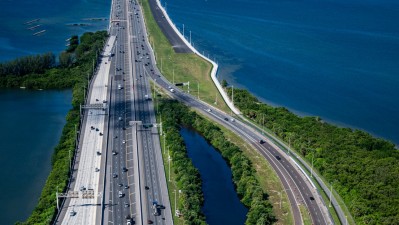I-275 Causeway Seawall and Trail from Reo St to Howard Frankland Bridge (September 2025)