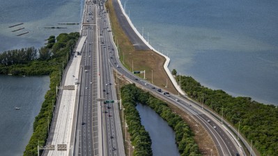 View of NB and SB I-275 travel lanes approaching the Howard Frankland Bridge showing the newly constructed shared use path (December 2025 photo)
