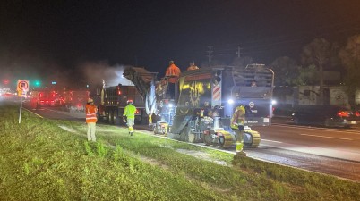 Paving operations on the inside lane of southbound US 19 (March 2026 photo)